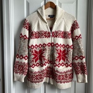 Cozy Front Zip Cardigan Sweater with Snowflake pattern and Reindeer on Back XL/P